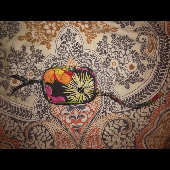EUC Vera Bradley patterned wallet - Picture 4 of 5